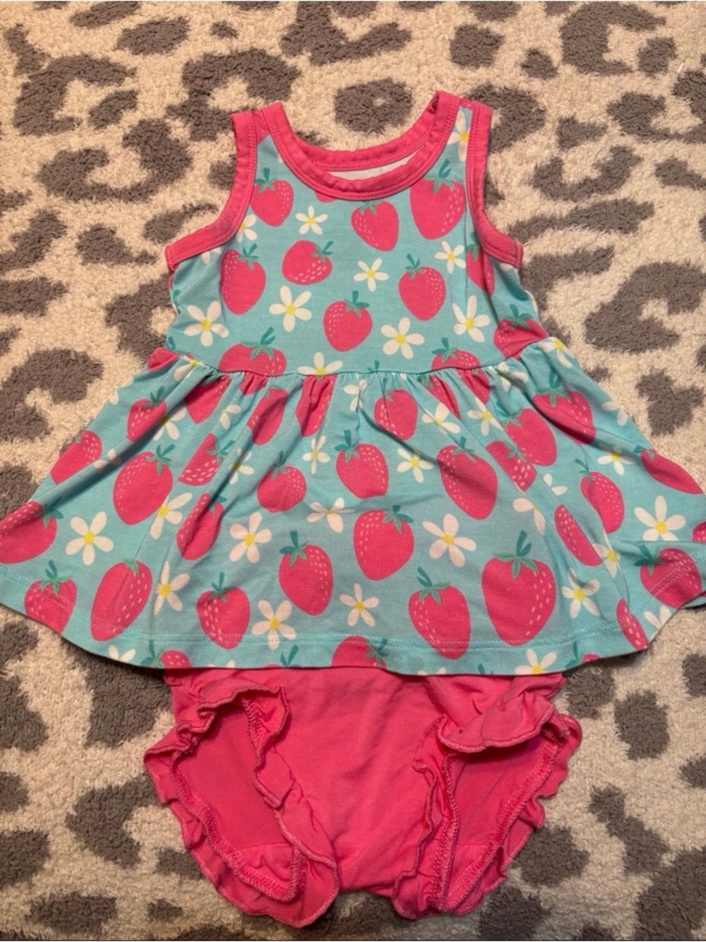 Birdie bean baby girls strawberry bloomers set 3-6months